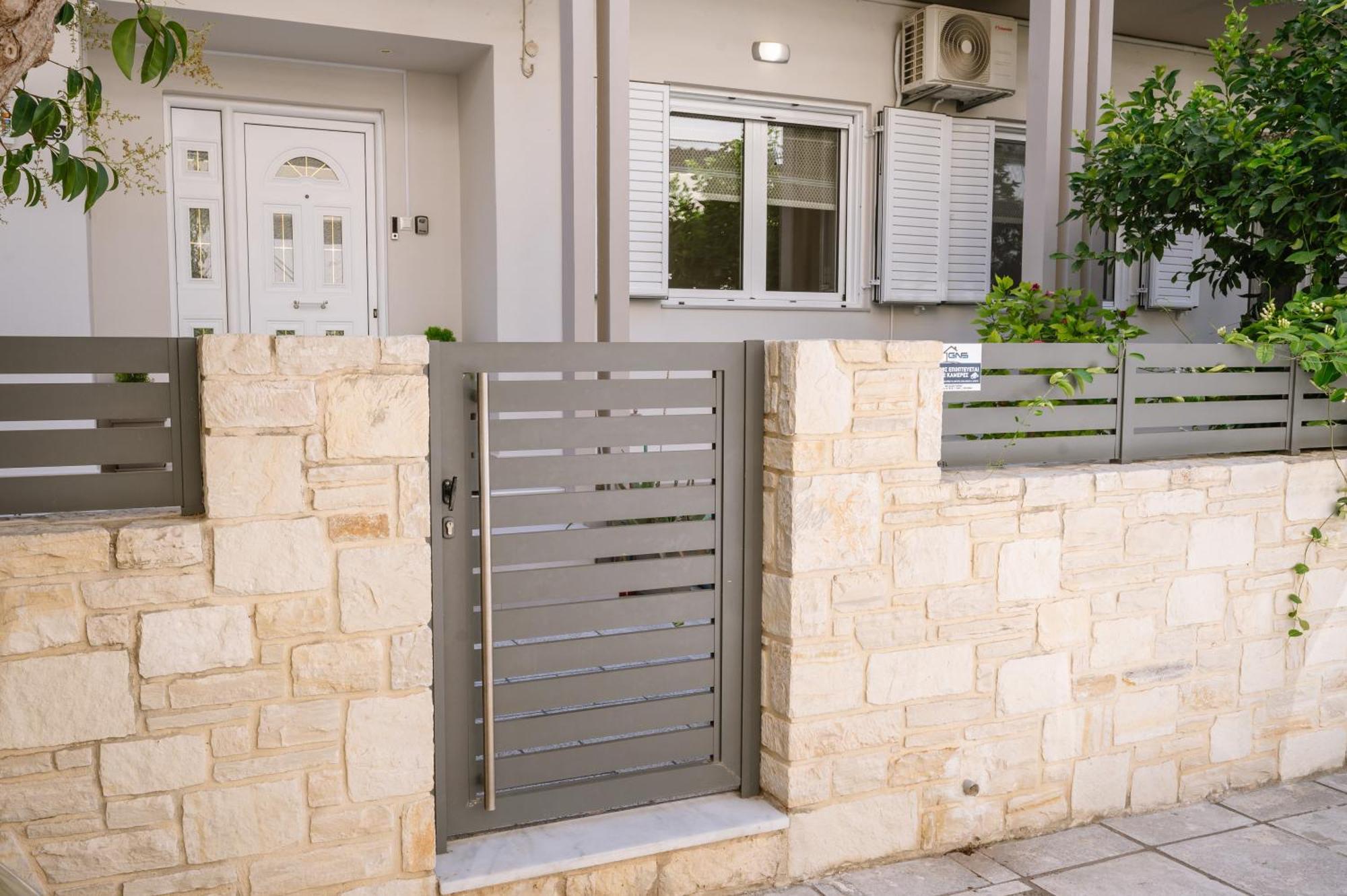 Brand New Family House Est. 2023 Daire Kandiye Dış mekan fotoğraf