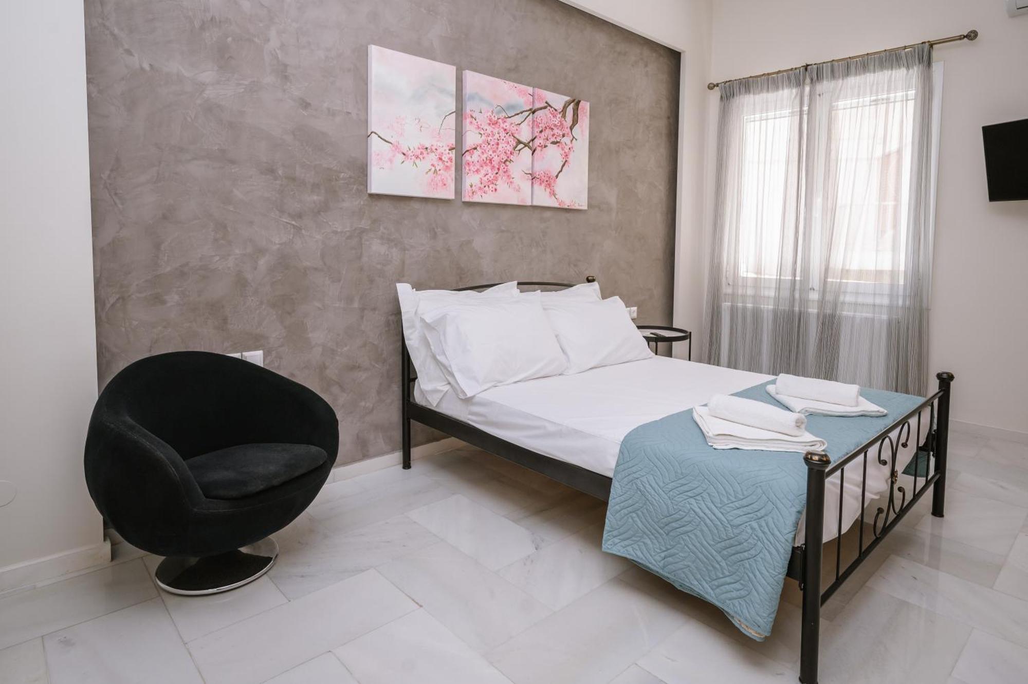 Brand New Family House Est. 2023 Daire Kandiye Dış mekan fotoğraf